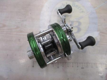 アンバサダー４５００ＣＳ ポパイスペシャル　グリーン／緑 060006 アンバサダー ABU 4500CS グリーン買い取りました(^_