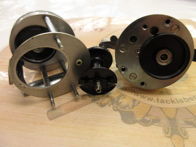 2500C IAR ｼﾙﾊﾞｰ