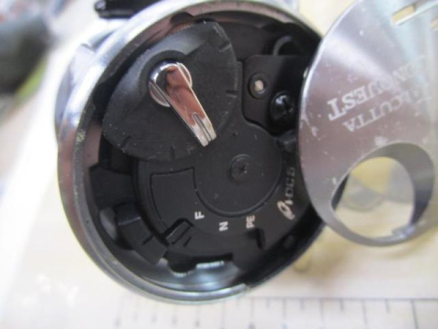 20ｶﾙｶｯﾀｺﾝｸｴｽﾄDC 201HG